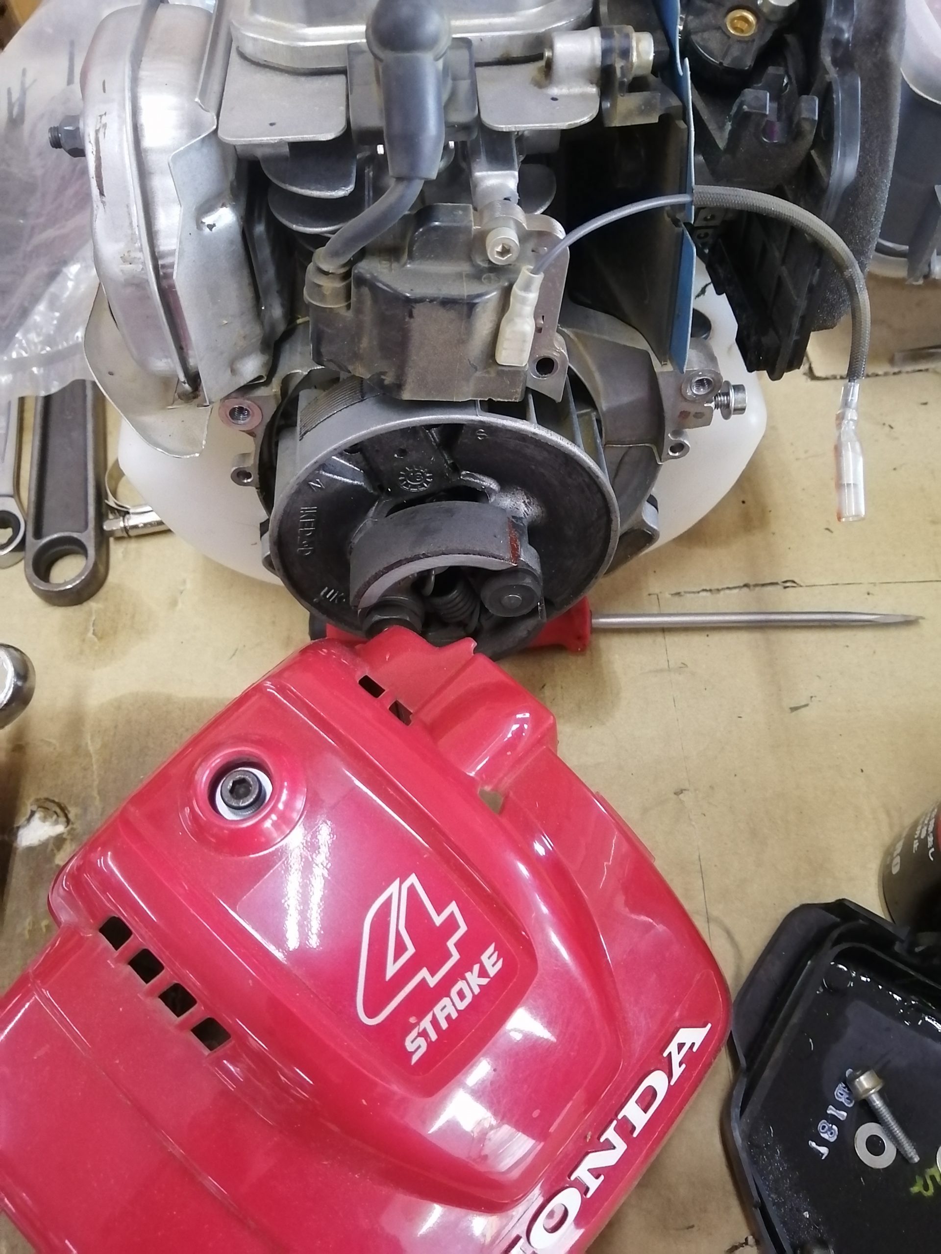 お話し中】23ccエンジン草刈り機