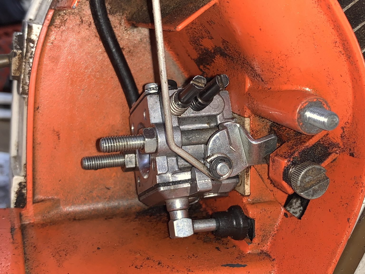 STIHL 032AV 修理受注 分解 ｜修理ブログ｜プラウ PLOW