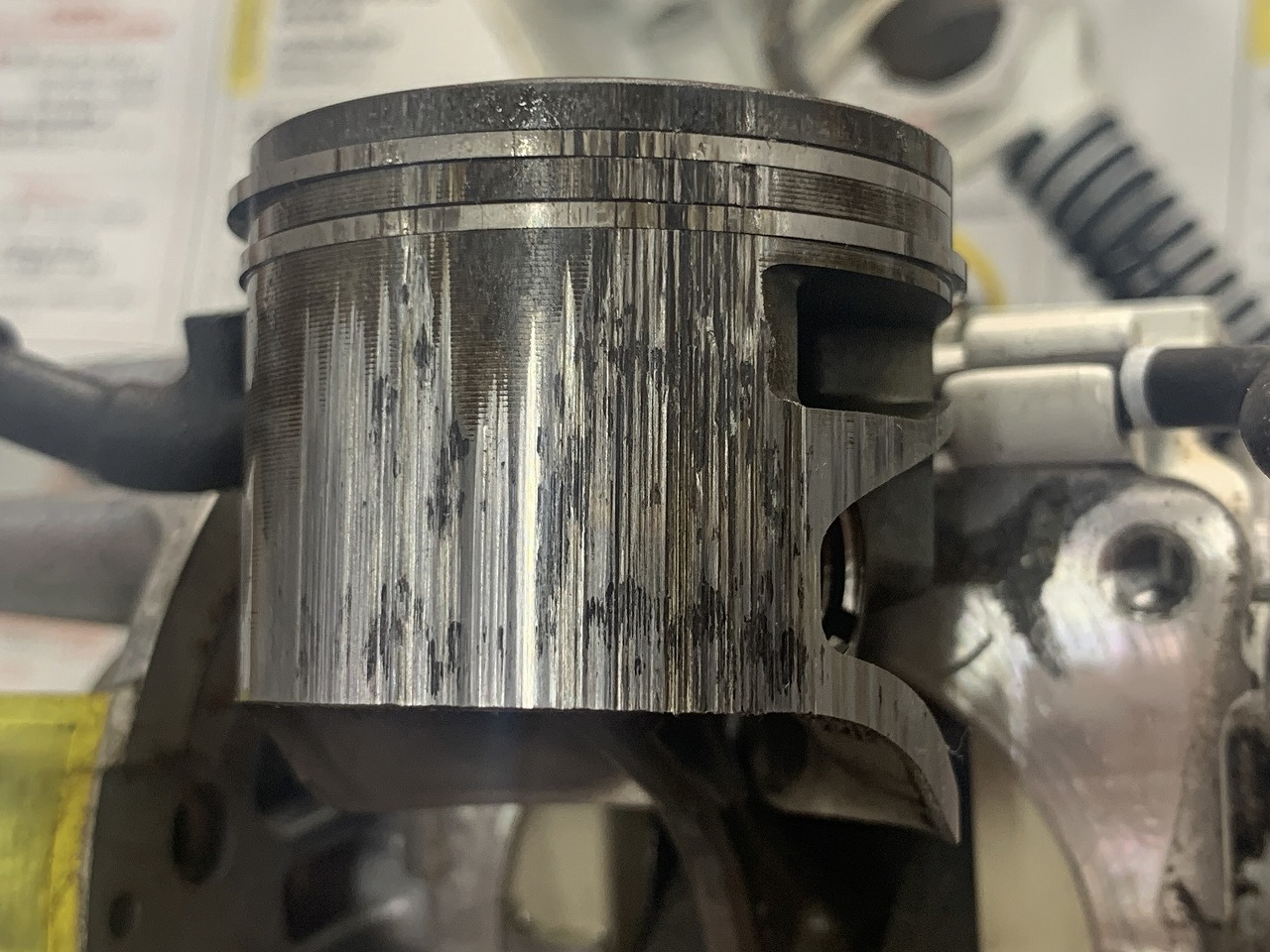 STIHL MS201C-EM エンジン焼き付き修理 ｜修理ブログ｜プラウ PLOW