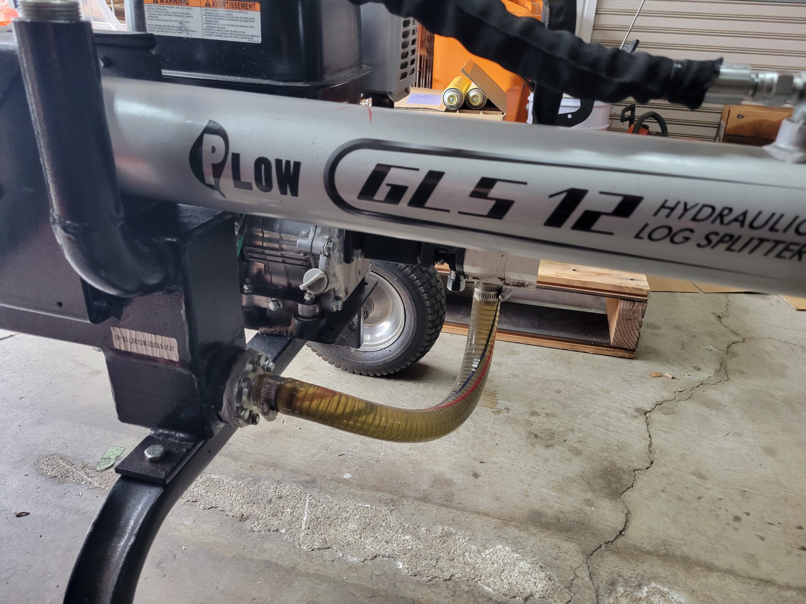 GLS12 薪割り機 シリンダー交換 ｜修理ブログ｜プラウ PLOW