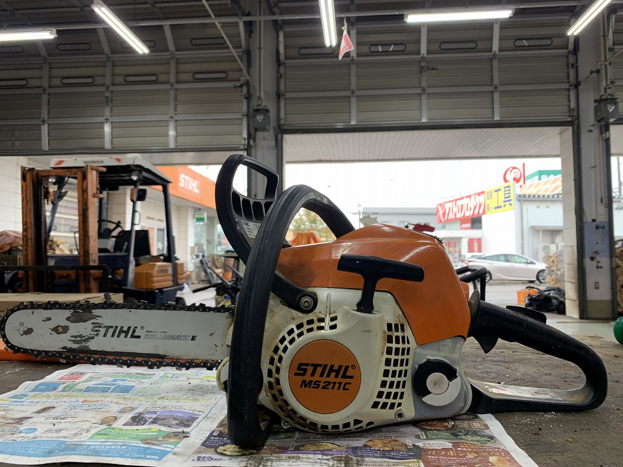 STIHL MS211C-BE エンジンかからない、チェンオイルが漏れる。 ｜修理ブログ｜プラウ PLOW