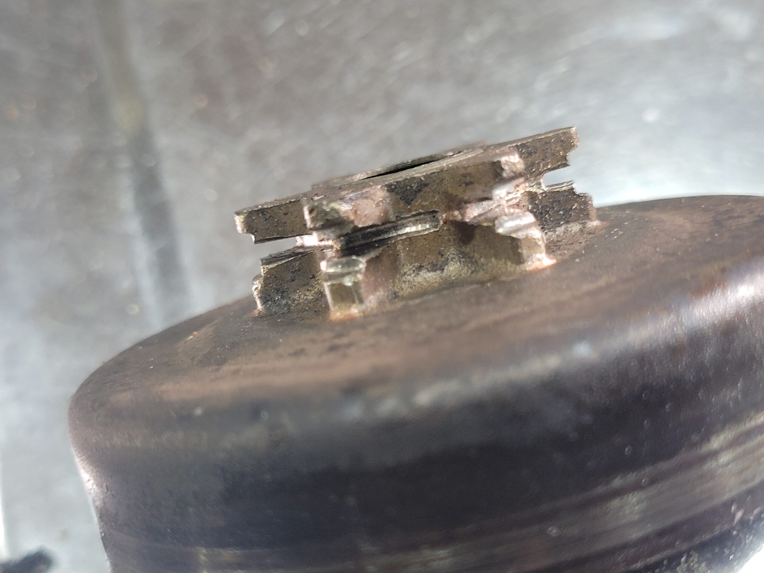 Husqvarna チェンソー ｜修理ブログ｜プラウ PLOW