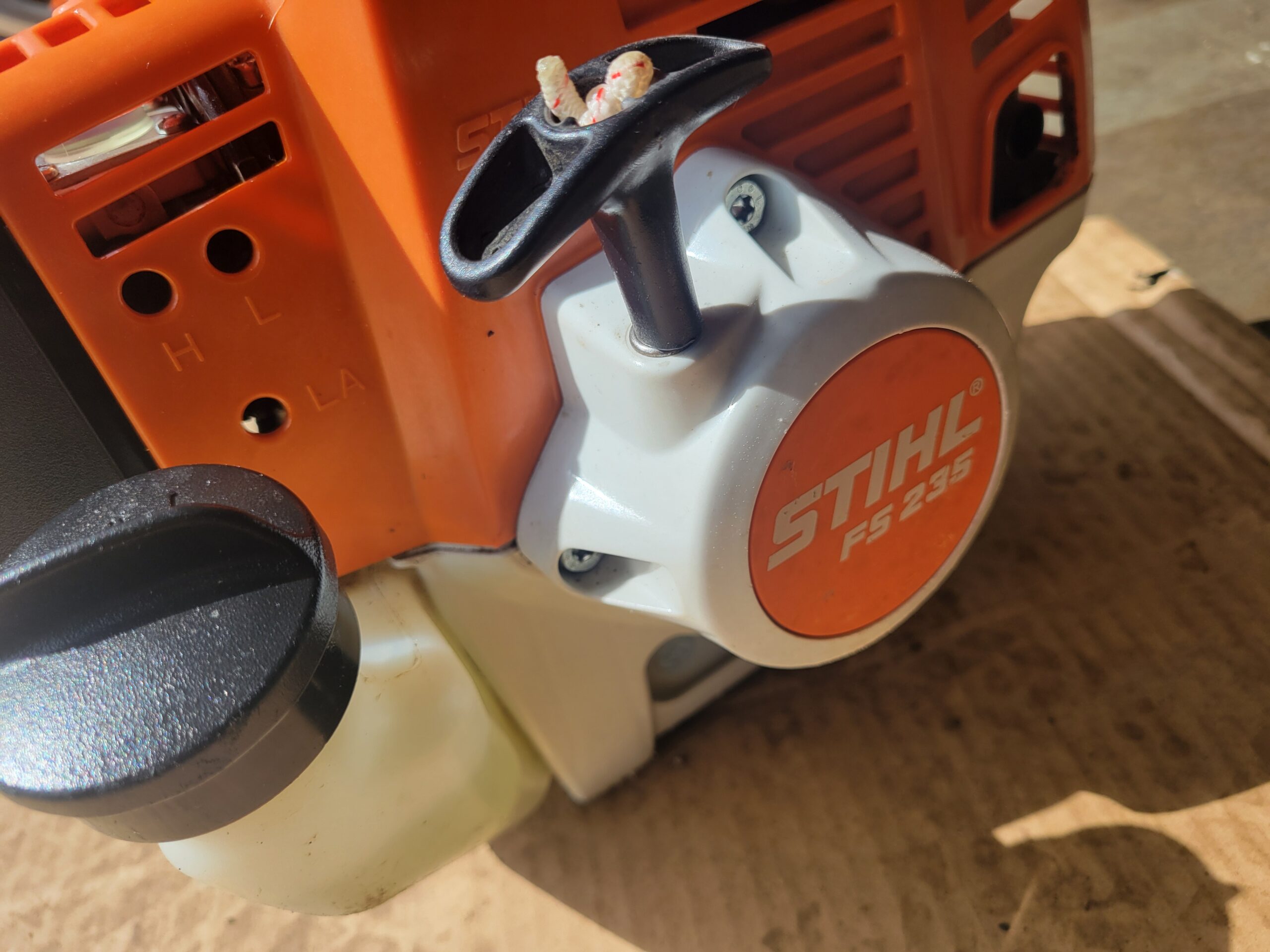 STIHL FS235 刈払機 ｜修理ブログ｜プラウ PLOW