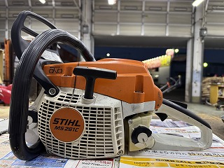 STIHL MS261C-MVW 使用中にエンジンが吹け上がらなくなり、途中で