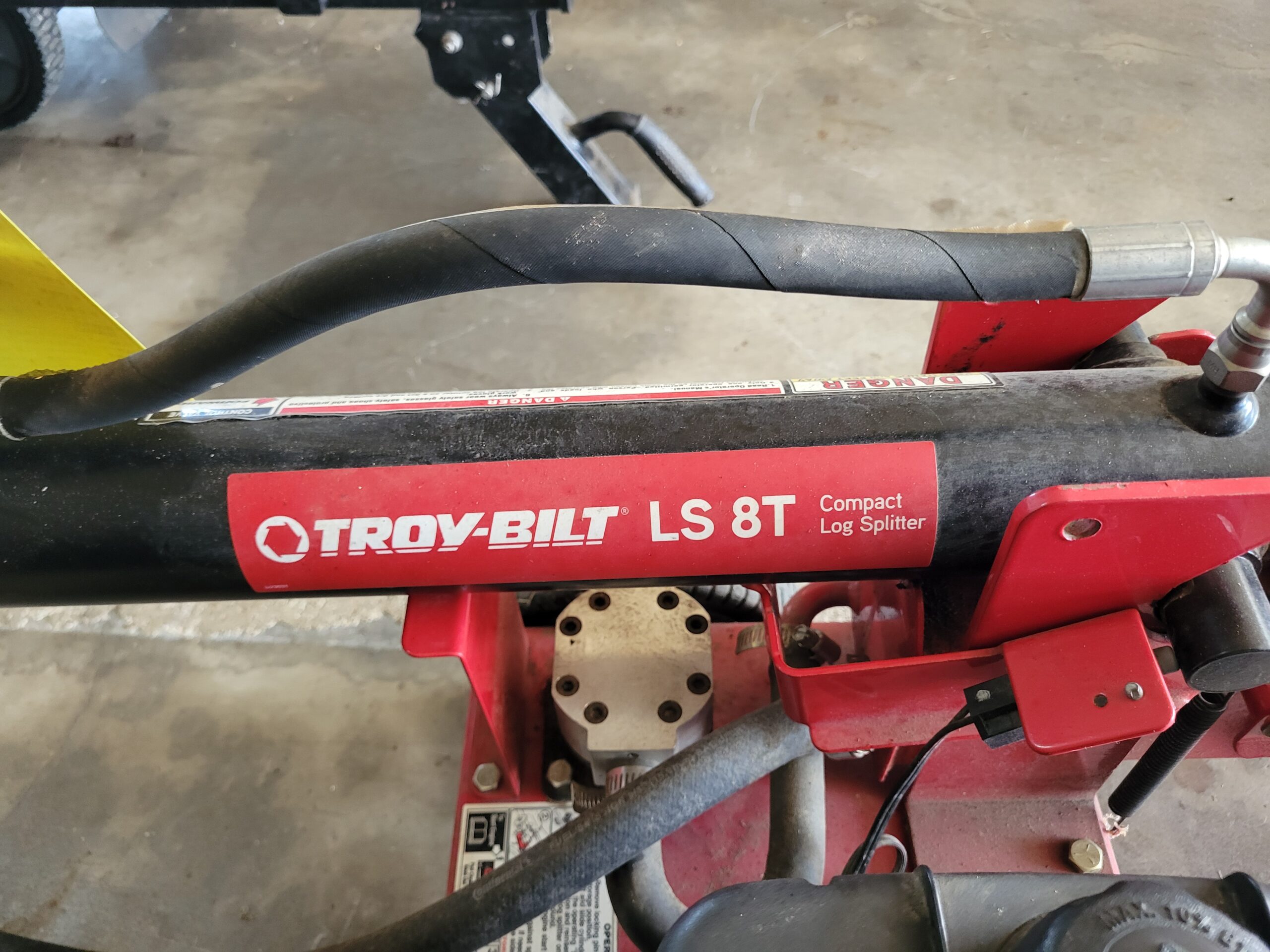 薪割り機 TROY-BUILT LS 8T MTD ログスプリッター LS8 破砕力 8t エンジン式薪割り機 LS8iモデル