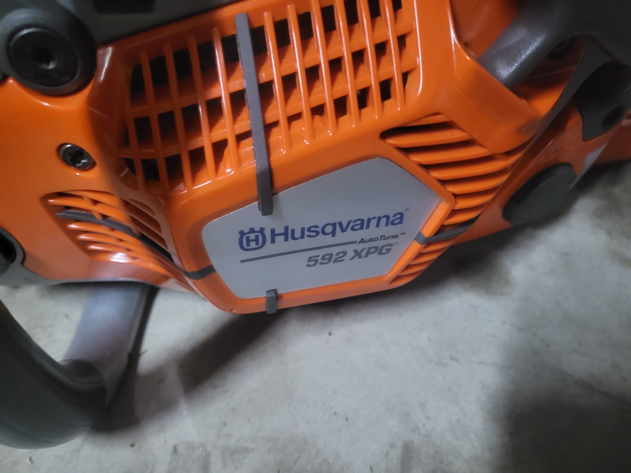 Husqvarna 592XP ｜修理ブログ｜プラウ PLOW